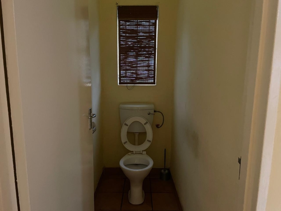 2 Bedroom Property for Sale in Boitekong North West